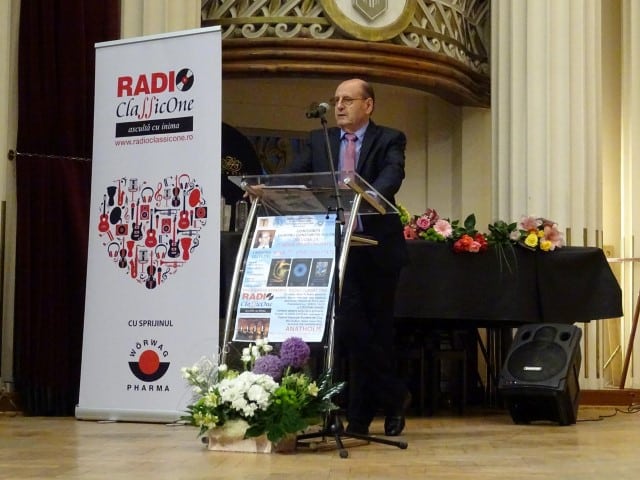 De trei ori cultură la conferința „Nevoia de o nouă spiritualitate” 1 Prof. Dulcan (Small)