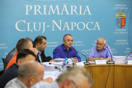 cât îi costă pe clujeni