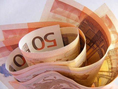 doi clujeni euro