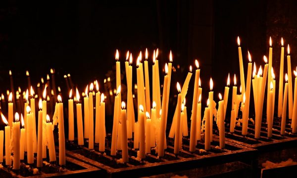 fetiță de 11 ani