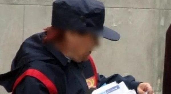 Poştăşiţă cu coronavirus în Cluj. A livrat 250 de pensii şi alocaţii