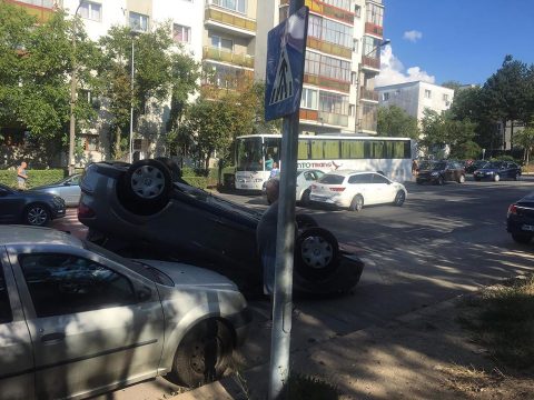 ULTIMĂ ORĂ - Accident lângă Colina, în Mănăștur FOTO 2 ULTIMĂ ORĂ - Accident lângă Colina, în Mănăștur FOTO